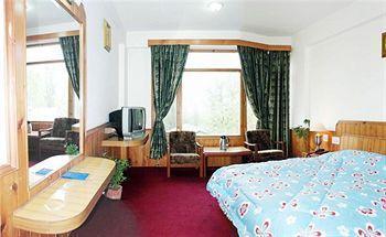 Hotel Khushboo Resorts, Manali (Himachal Pradesh)